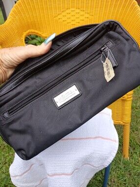 C O BIGELOW NWT $60 RETIRED VINTAGE NYLON 12 X 6 MAKEUP 3 ZIPPER CASE